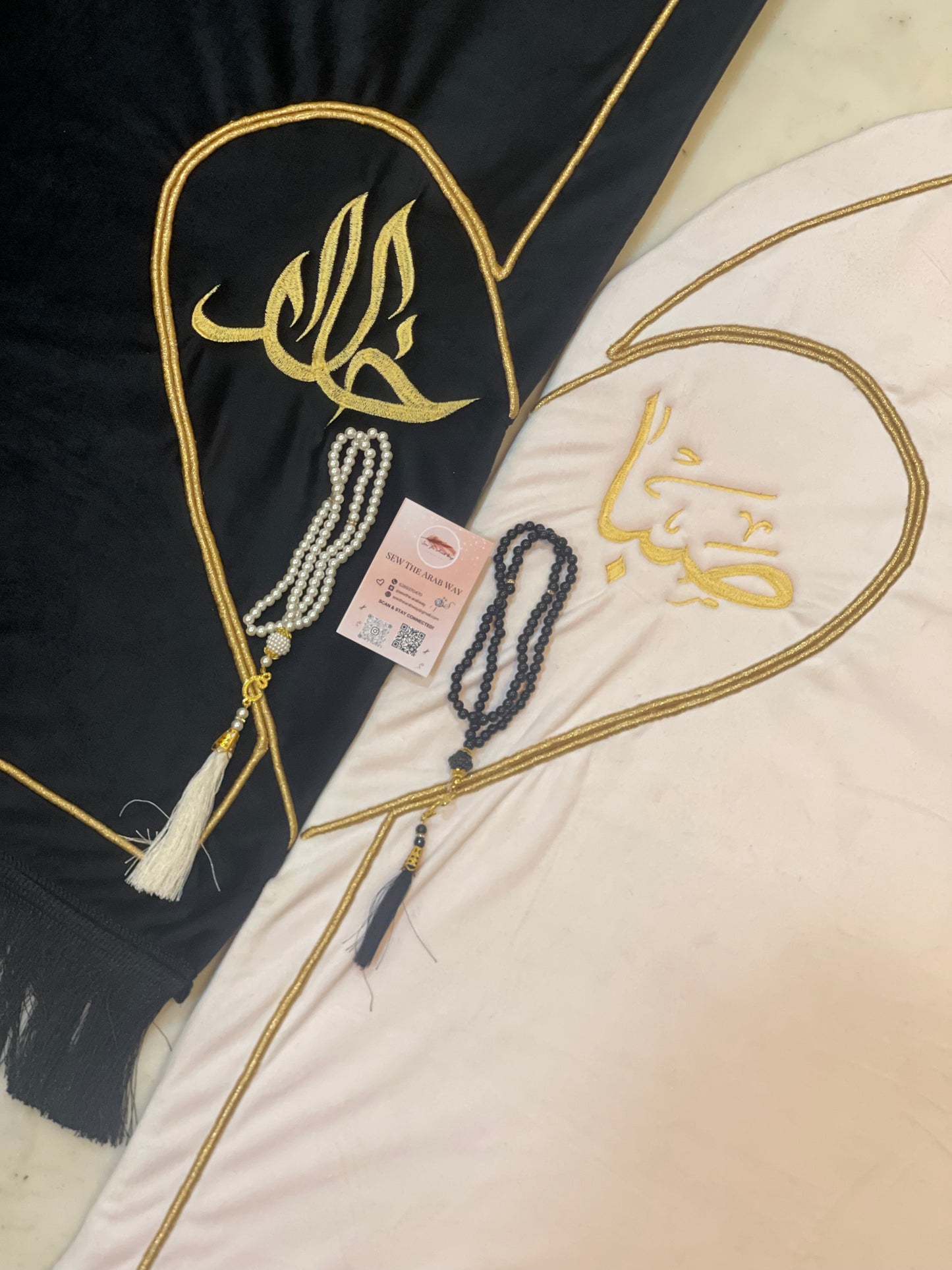 The Viral Heart Couple Prayer Mat