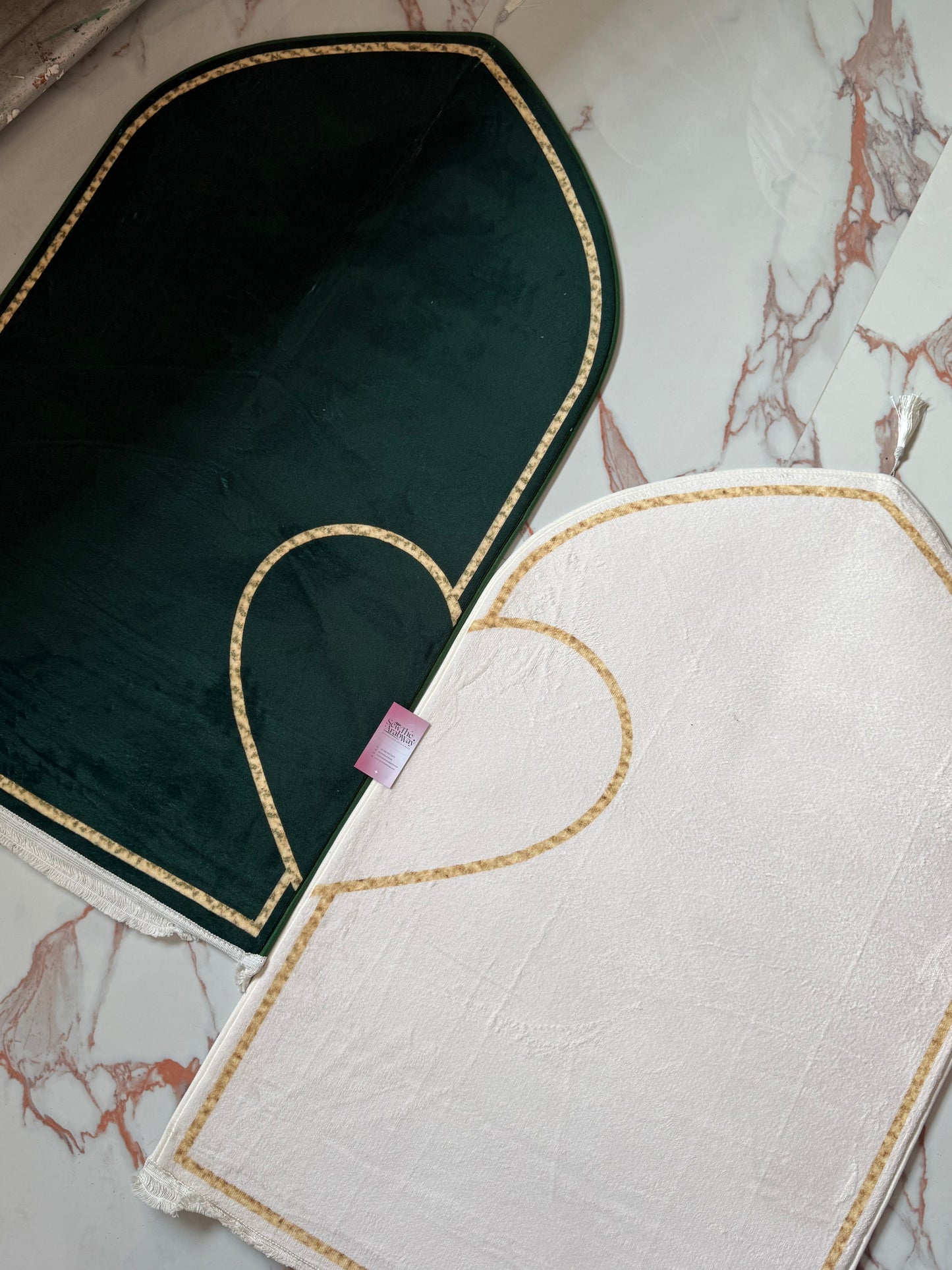 Premuim Heart Velvet Couple Dome Prayer Mat